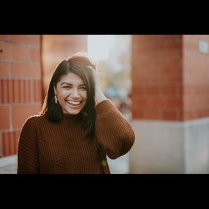 Meet your Posher, Briana